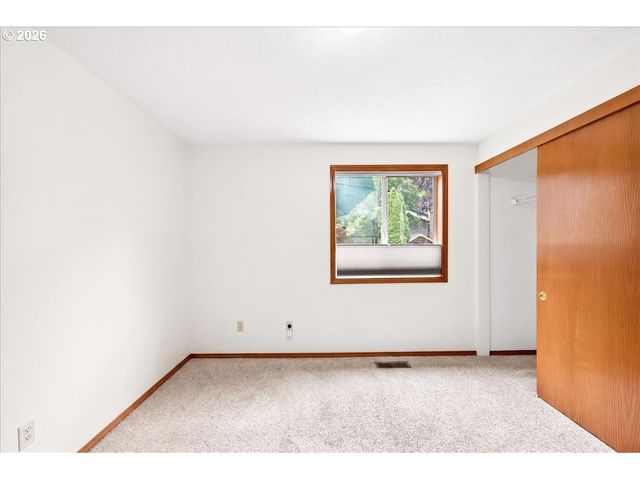 1395 Se 64TH Ct, Hillsboro, OR 97123