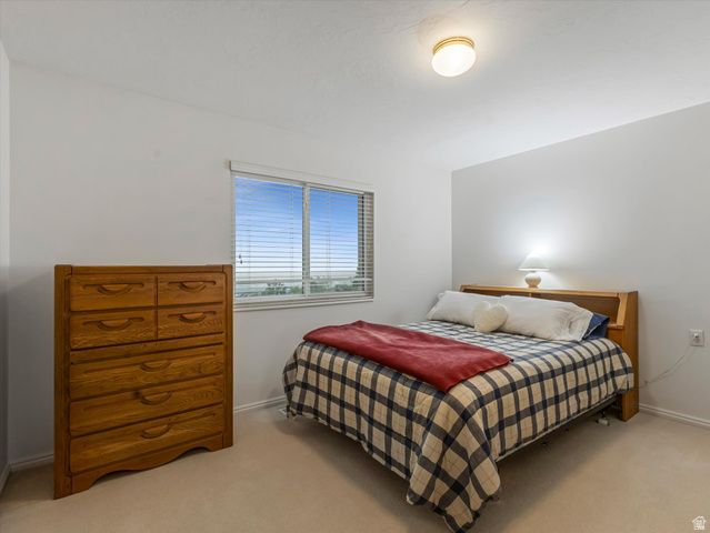 169 E MANILLA DR, Draper, UT 84020