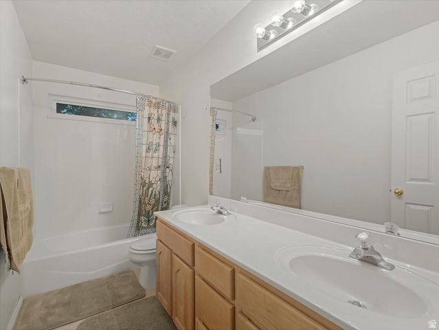 169 E MANILLA DR, Draper, UT 84020