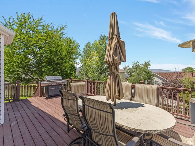 169 E MANILLA DR, Draper, UT 84020
