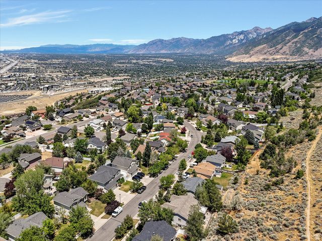 169 E MANILLA DR, Draper, UT 84020