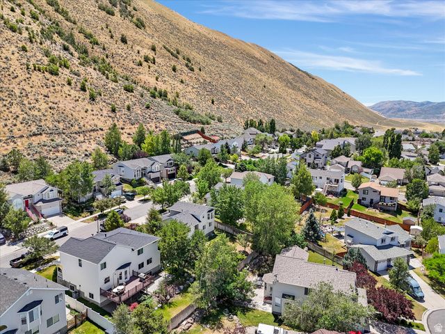 169 E MANILLA DR, Draper, UT 84020