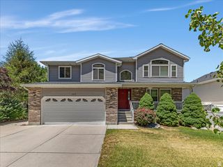 169 E MANILLA DR, Draper, UT 84020