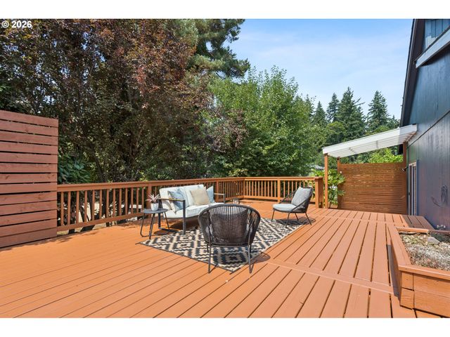 7331 Sw 17TH Dr, Portland, OR 97219
