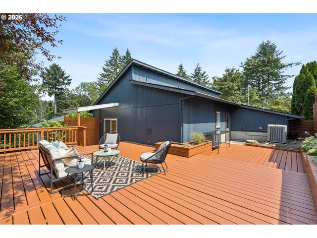 7331 Sw 17TH Dr, Portland, OR 97219