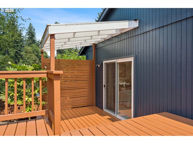 7331 Sw 17TH Dr, Portland, OR 97219