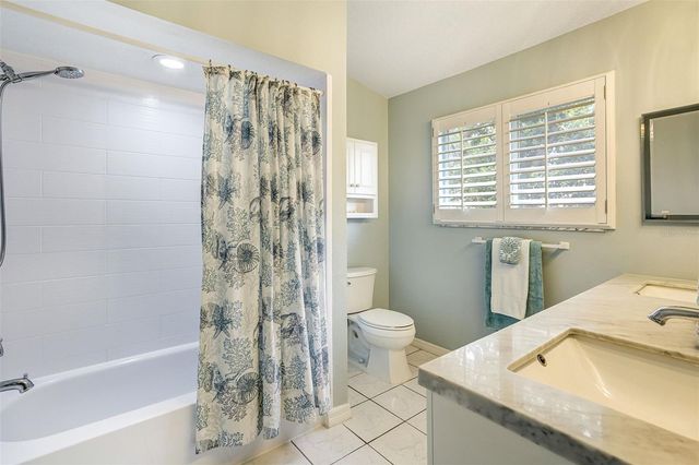 2575 NORTHFIELD LANE, Clearwater, FL 33761