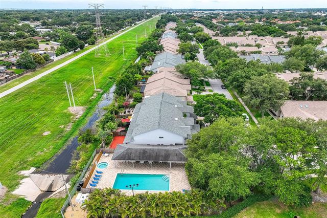 2575 NORTHFIELD LANE, Clearwater, FL 33761
