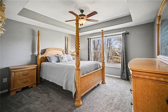 1302 Regency Drive, Kearney, MO 64060