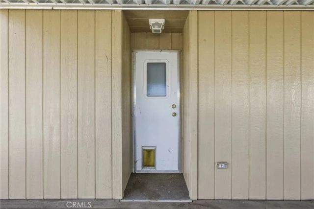 2750 W Acacia Ave, Hemet, CA 92545