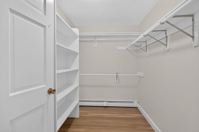 132 Brentwood Cir, North Andover, MA 01845