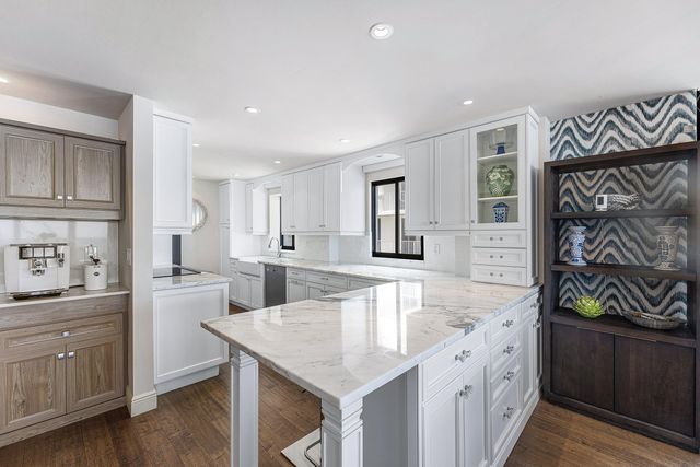 3590 S Ocean Boulevard 301, South Palm Beach, FL 33480
