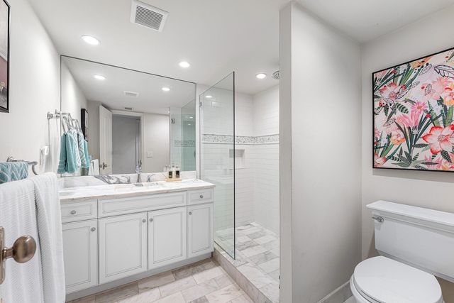 3590 S Ocean Boulevard 301, South Palm Beach, FL 33480