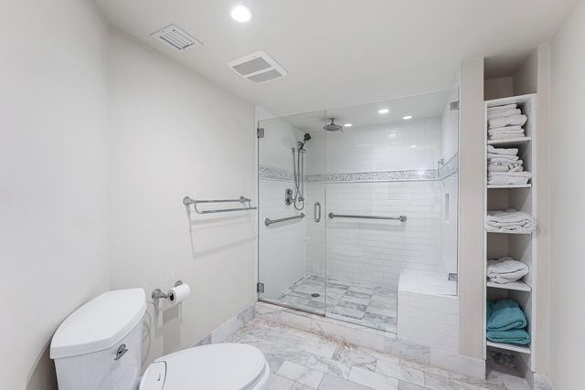 3590 S Ocean Boulevard 301, South Palm Beach, FL 33480