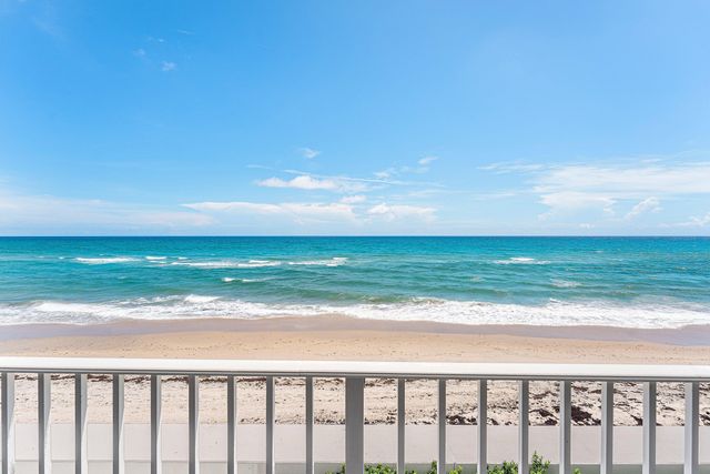 3590 S Ocean Boulevard 301, South Palm Beach, FL 33480