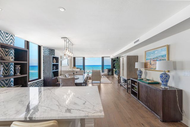 3590 S Ocean Boulevard 301, South Palm Beach, FL 33480