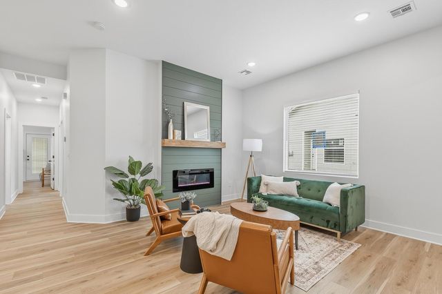 5308 W Rolly St., Wichita, KS 67215