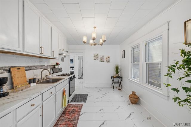 37 Navel Avenue, Buffalo, NY 14211