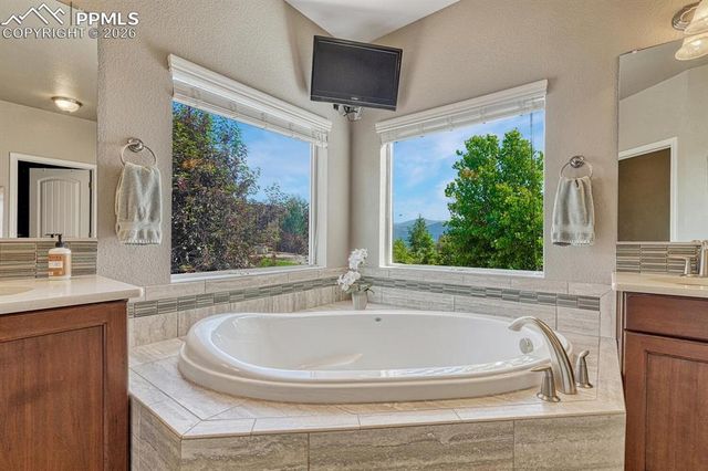 16192 St Lawrence Way, Monument, CO 80132