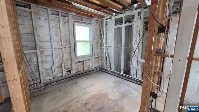 5913 Jefferson Street, West New York, NJ 07093