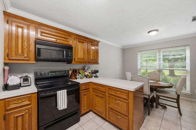 4019 N Fm 565 Road, Baytown, TX 77523