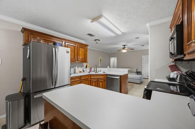 4019 N Fm 565 Road, Baytown, TX 77523