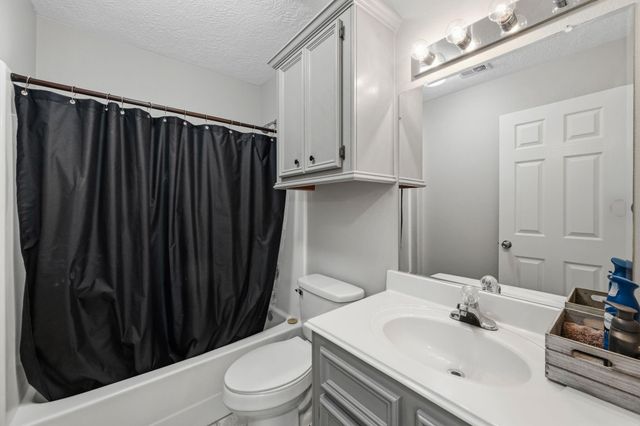 4019 N Fm 565 Road, Baytown, TX 77523