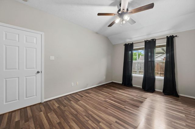 4019 N Fm 565 Road, Baytown, TX 77523