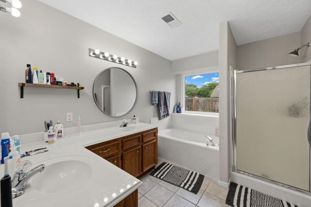 4019 N Fm 565 Road, Baytown, TX 77523