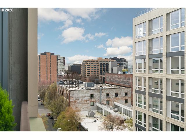 1400 Nw IRVING St 713, Portland, OR 97209