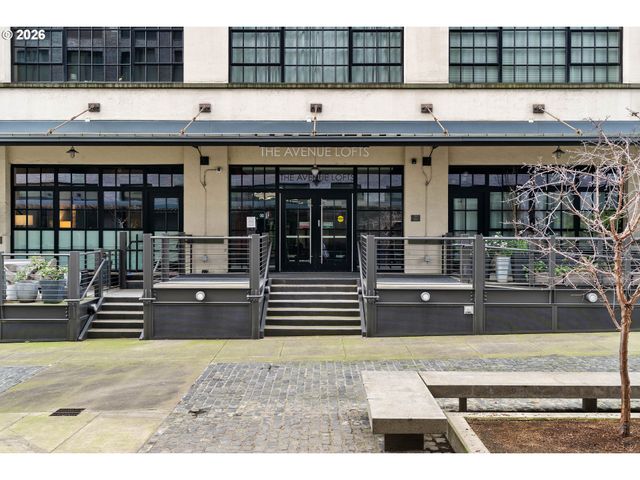 1400 Nw IRVING St 713, Portland, OR 97209