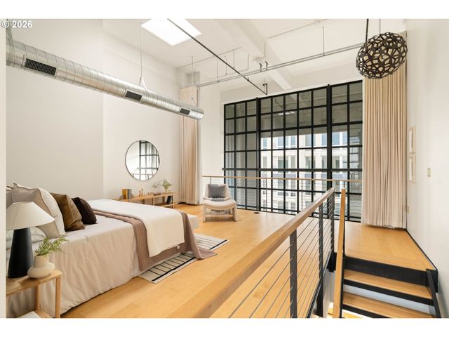 1400 Nw IRVING St 713, Portland, OR 97209