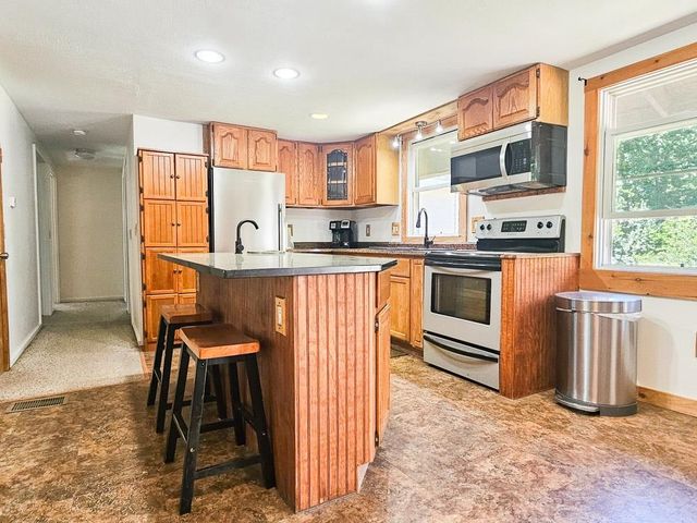 110 Tuttle Lane, Greenland, NH 03840