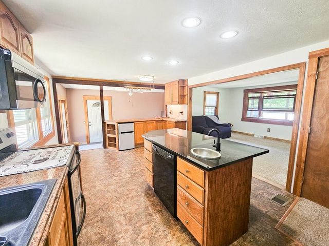 110 Tuttle Lane, Greenland, NH 03840