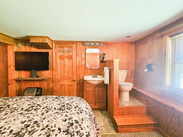 110 Tuttle Lane, Greenland, NH 03840