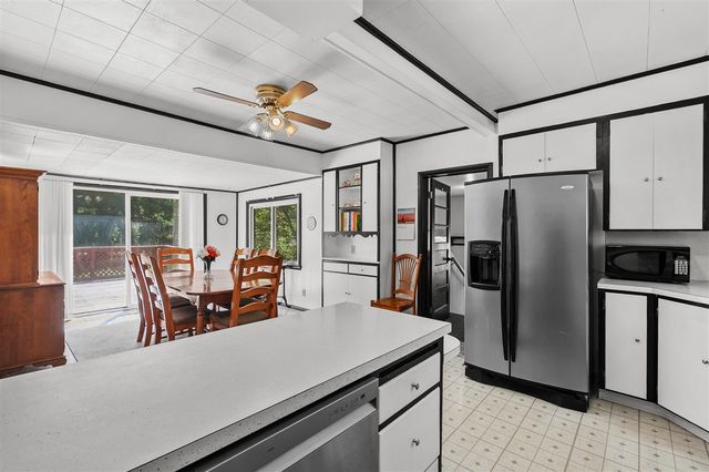 398 W Napier Avenue, Benton Harbor, MI 49022