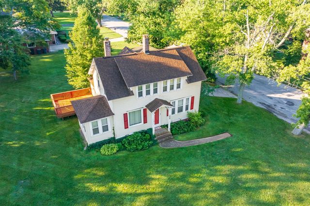 398 W Napier Avenue, Benton Harbor, MI 49022