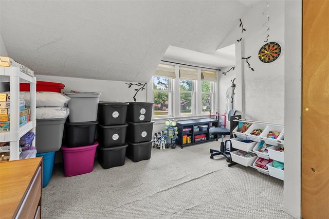 398 W Napier Avenue, Benton Harbor, MI 49022