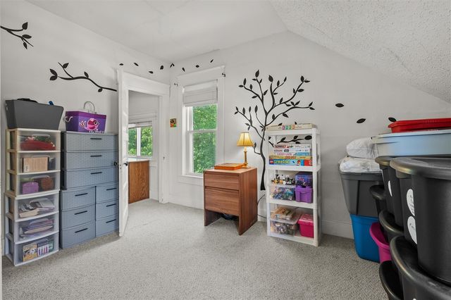 398 W Napier Avenue, Benton Harbor, MI 49022
