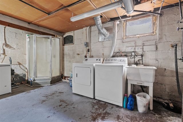 398 W Napier Avenue, Benton Harbor, MI 49022