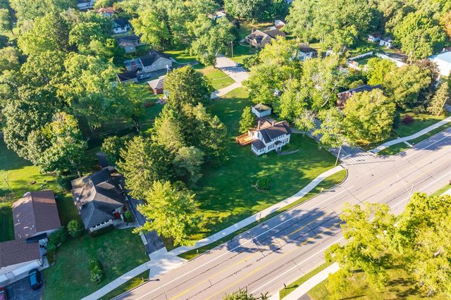 398 W Napier Avenue, Benton Harbor, MI 49022
