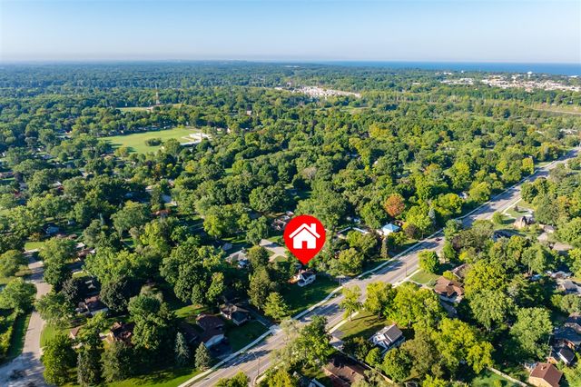 398 W Napier Avenue, Benton Harbor, MI 49022