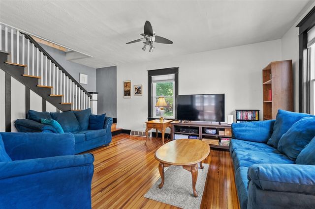 398 W Napier Avenue, Benton Harbor, MI 49022