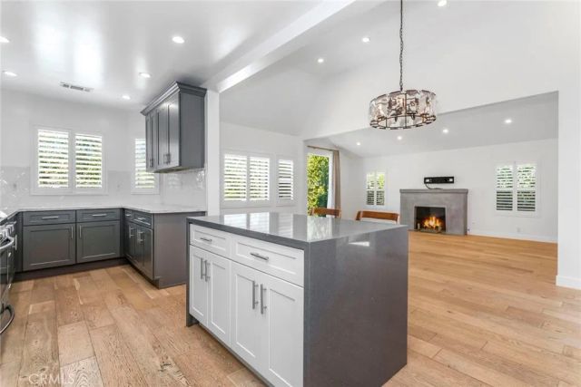 1444 Stearns Drive, Los Angeles, CA 90035