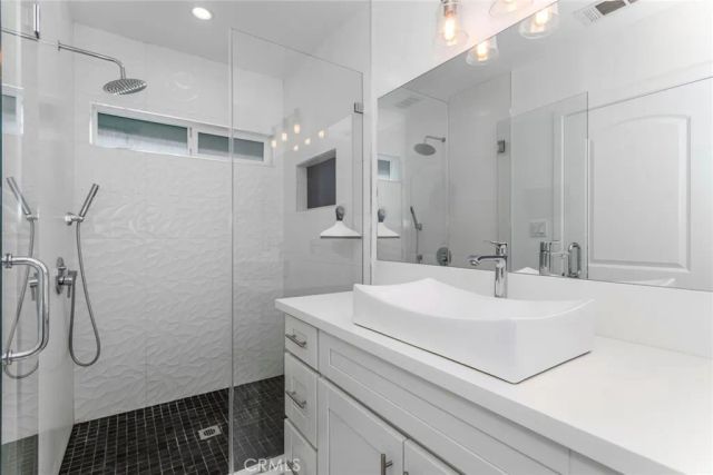 1444 Stearns Drive, Los Angeles, CA 90035