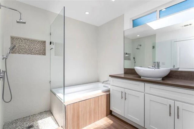 1444 Stearns Drive, Los Angeles, CA 90035