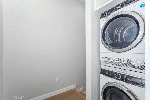 1444 Stearns Drive, Los Angeles, CA 90035