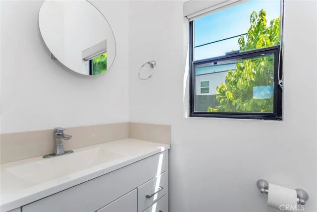 1444 Stearns Drive, Los Angeles, CA 90035