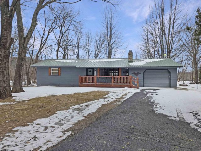 1148 Dakota Avenue, Friendship, WI 53934