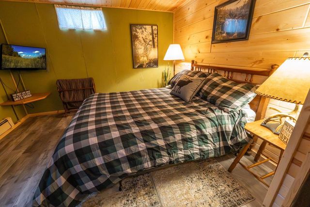 1148 Dakota Avenue, Friendship, WI 53934